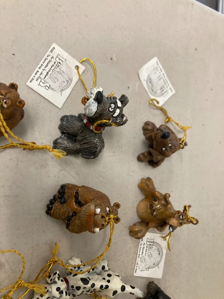 Gran Lote del Grupo Encore - BESTIAS DEL REINO - John Raya Foto 2 de 4