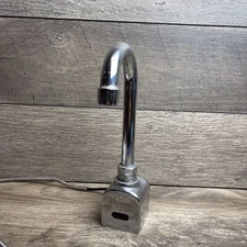 Encore Infrared Intelli-Flo Wall-Mount Manual Auto-Flush Electronic Sink Faucet