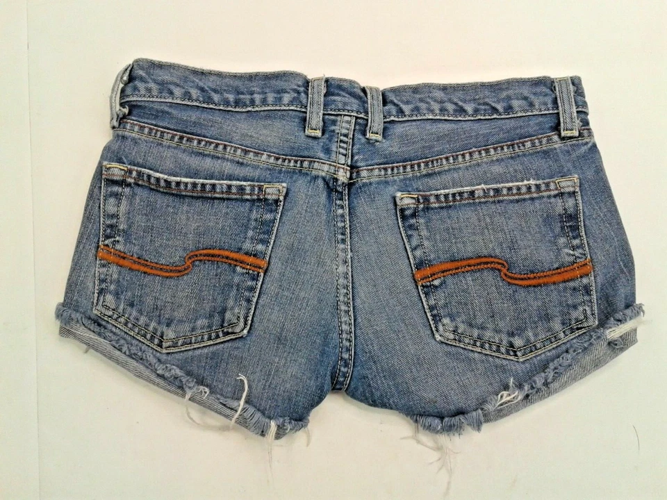 Pantalones Cortos TILT Misses/Junior Denim Cinco Bolsillos Con Dobladillos con Puños Deshilachados Talla 1R Foto 2 de 4