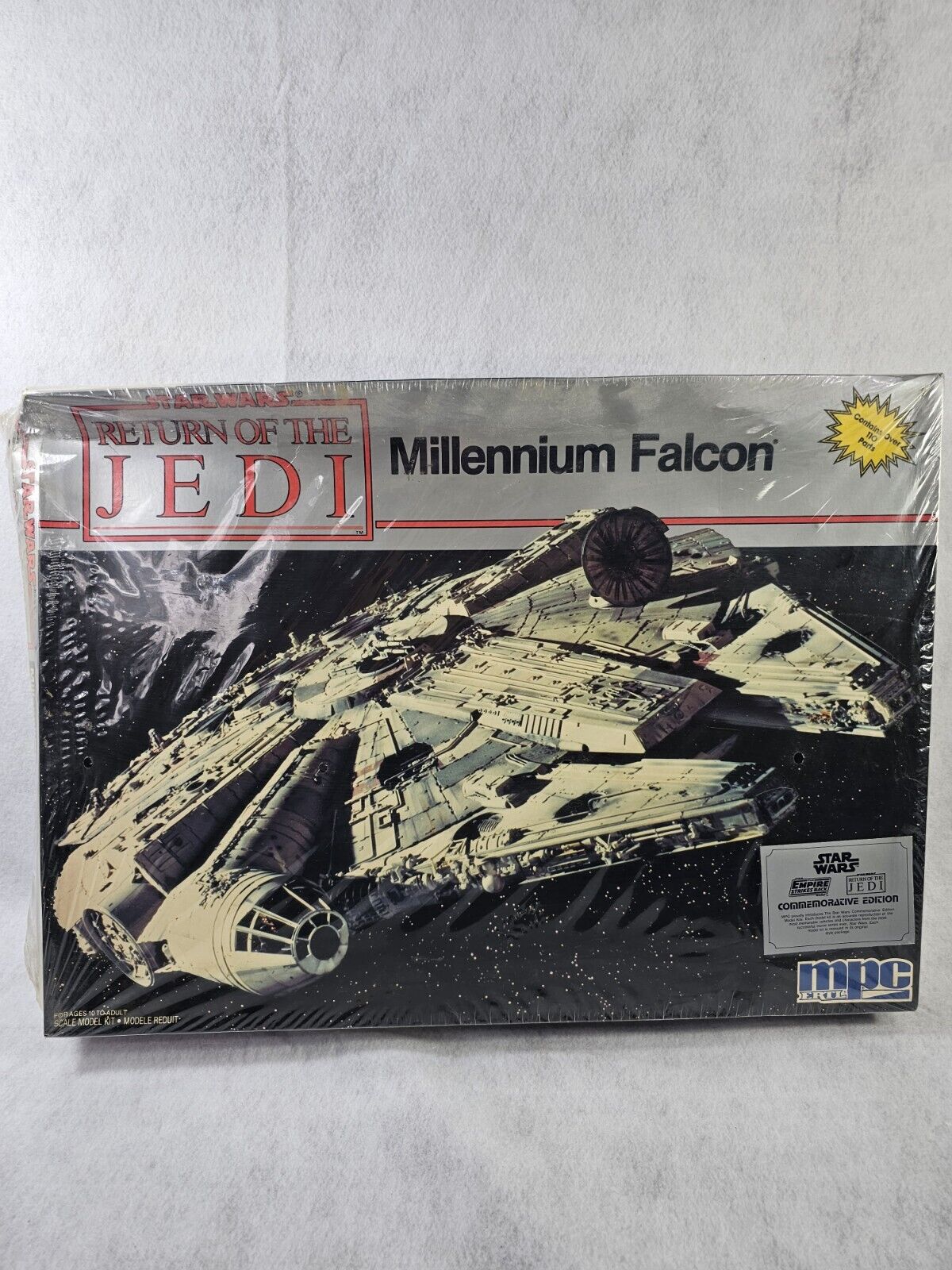 Star Wars Return Of The Jedi Millennium Falcon Commemorative Model Kit 8917 MPC