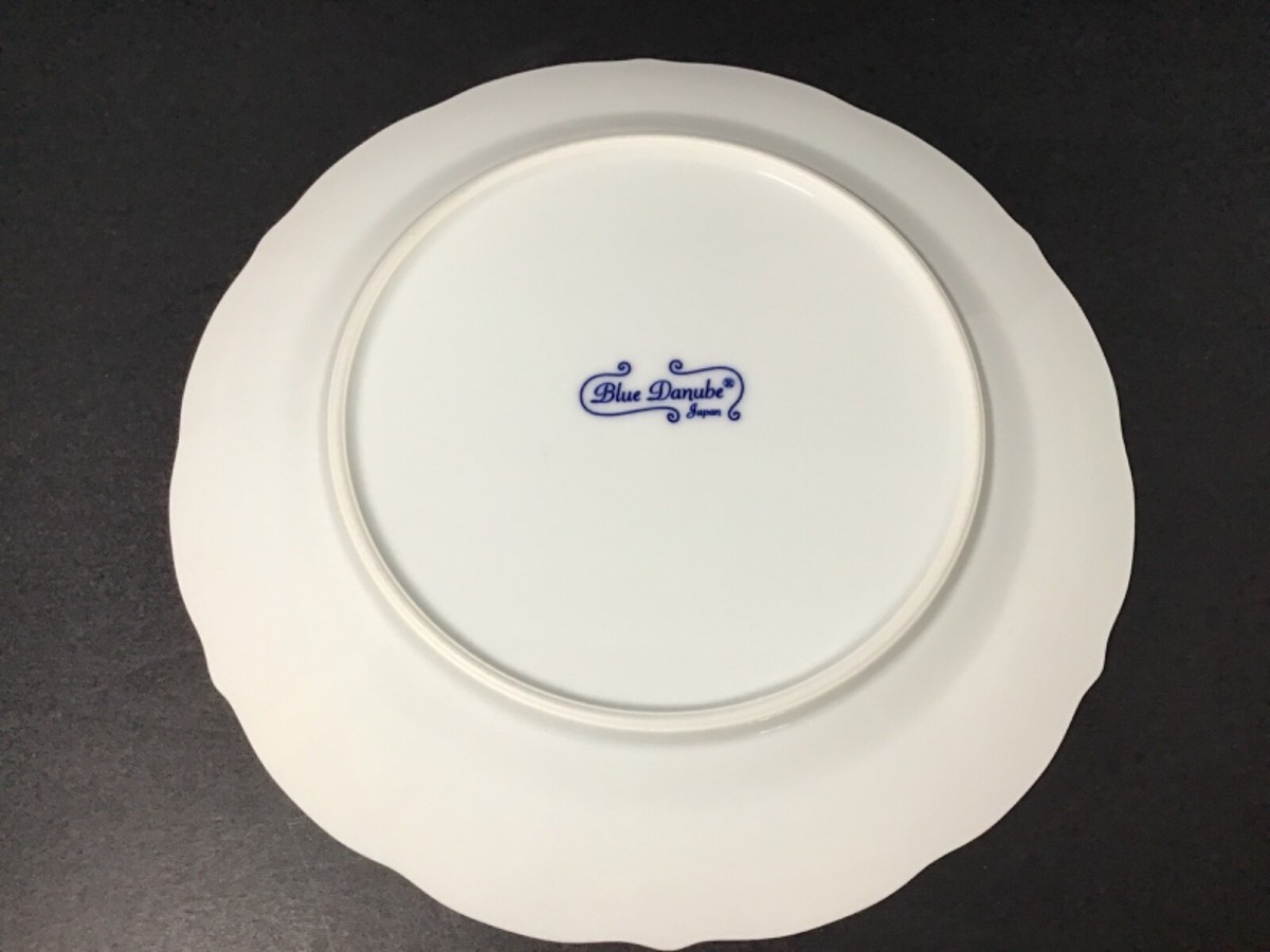 Blue Danube Japan 5 Piece Place Setting (New Backstamp 2002-2010