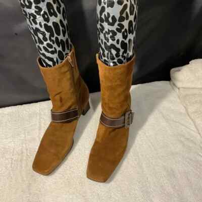 ECCO Brown Suede Ankle Boots W/ Buckle detail Sz 9