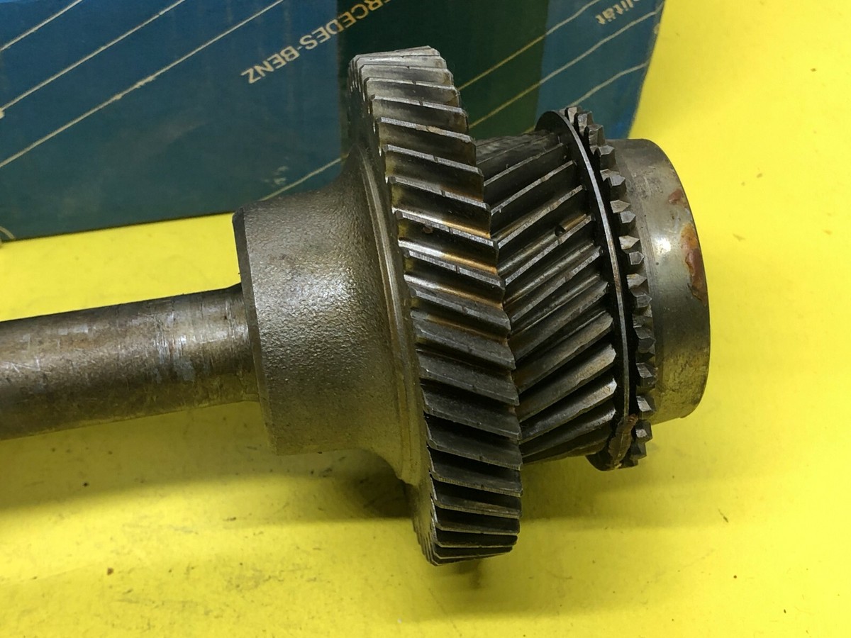 Mercedes W115 200 220 220D Main Shaft Drive Gear Set 1152600608 
