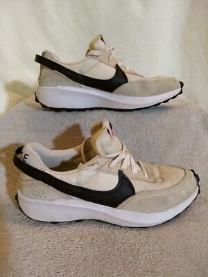 Nike Womens Waffle Debut 'White Black' (DH8523-102), Size: 8   #ZZ14+7