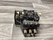 Allen Bradley 709-BOD Starter 709-B0D Ser.CC, W/ 3 Relays 123E141PR6 CO