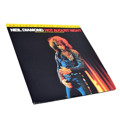 Mobile Fidelity Collectible 1980 Neil Diamond Hot August Night LP MFSL 2-024 - Picture 5 of 6