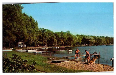 #ad Postcard BOAT SCENE Gull Lake Michigan MI m 09 AU5613 $2.29