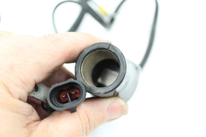 Victory Cross Roads 1700 2011 silinoide de arranque con cables 4012001 Foto 2 de 4