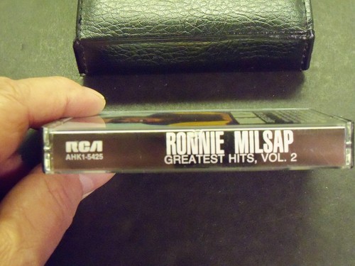 Ronnie Milsap Greatest Hits Vol. 2 Cassette Play Tested - Picture 2 of 6