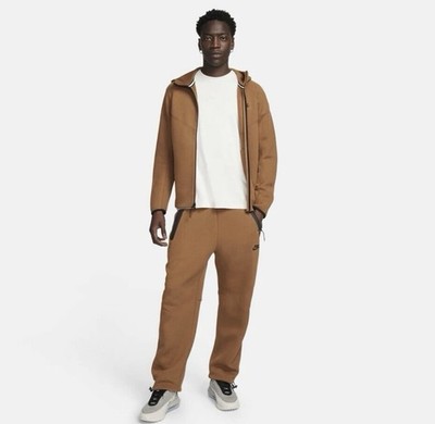 Nike Sportswear Tech Fleece Full-ZipHoodie & Joggers Set FB7921