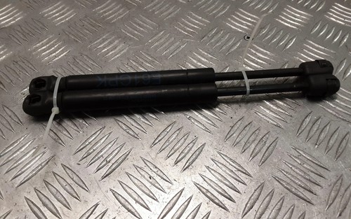 BMW 5 Touring E61 Heckklappe Gasdruckfeder rechts 51477148826 3.00 29762308