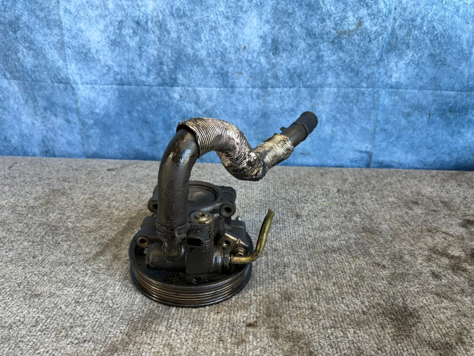 FORD THUNDERBIRD 2002-2005 RIGHT STEERING COOLING PUMP OEM