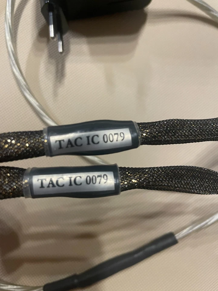 Synergistic Research Tesla Accelerator Rca Kabel 1m - Bild 3 von 4