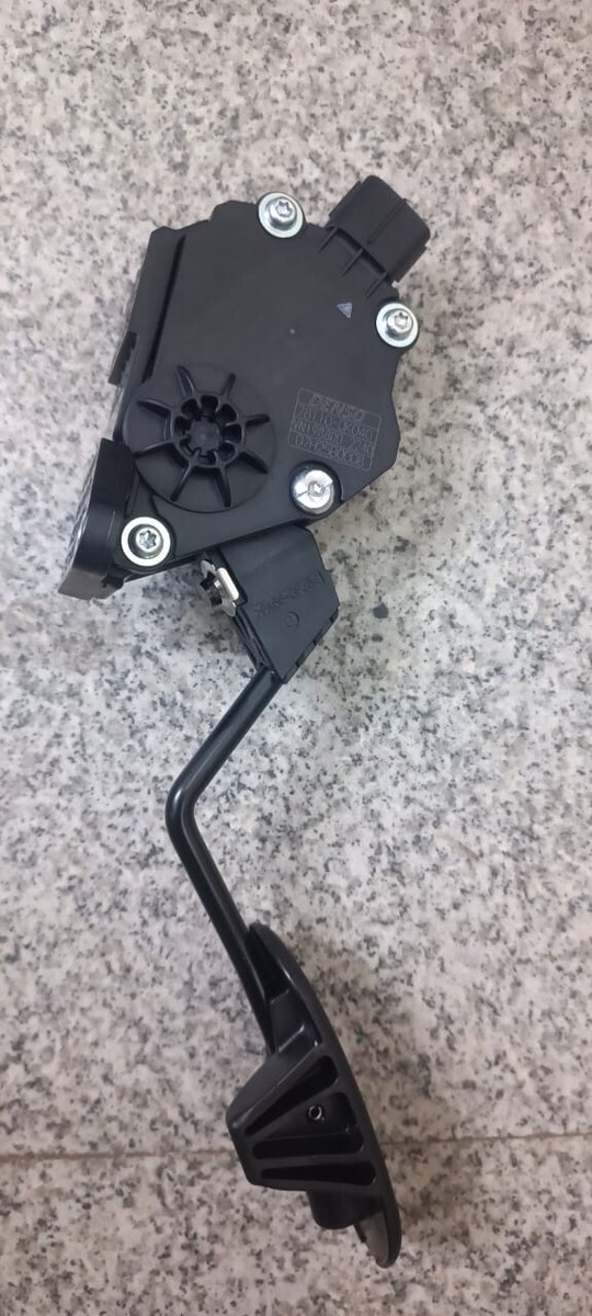 Sensor Assy, Accelerator Pedal Toyota Fortuner, Innova