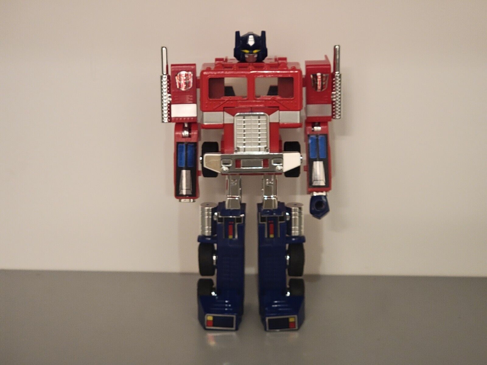 Transformers Vintage G1 Optimus Prime Walmart Reissue 2018 Great Shape