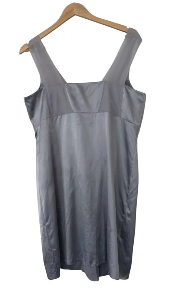 Lencería Soma Intimates Prendas para dormir Chemise Talla Mediana Gris Satinado Camisón sin cordones Foto 2 de 4