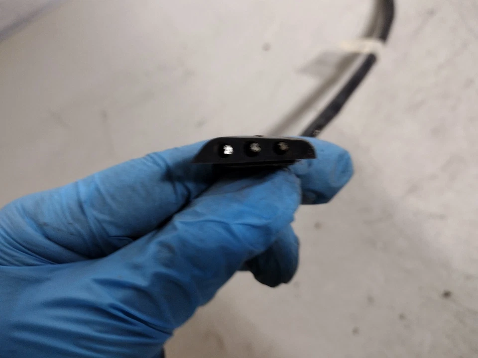 1993-1996 Cadillac Fleetwood brougham fiber optic turn signal cable Left Driver - Image 3 of 4