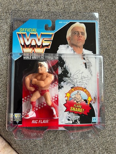 WWF WWE Hasbro MOC Wrestling Figure - Ric Flair Bl...