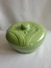 MCM Santa Anita Pottery 2 QT Covered Casserole Tulips Modern Lime Rare Calif VTG