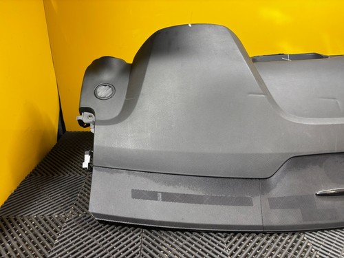 Mercedes Benz B Class W246 2012-2018 Front Dashboard With Passenger Arbag SRS - Picture 3 of 20