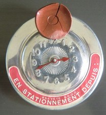 Prototype Disque bleu horloge aluminium Champs Elysées 1955 préfecture Seine