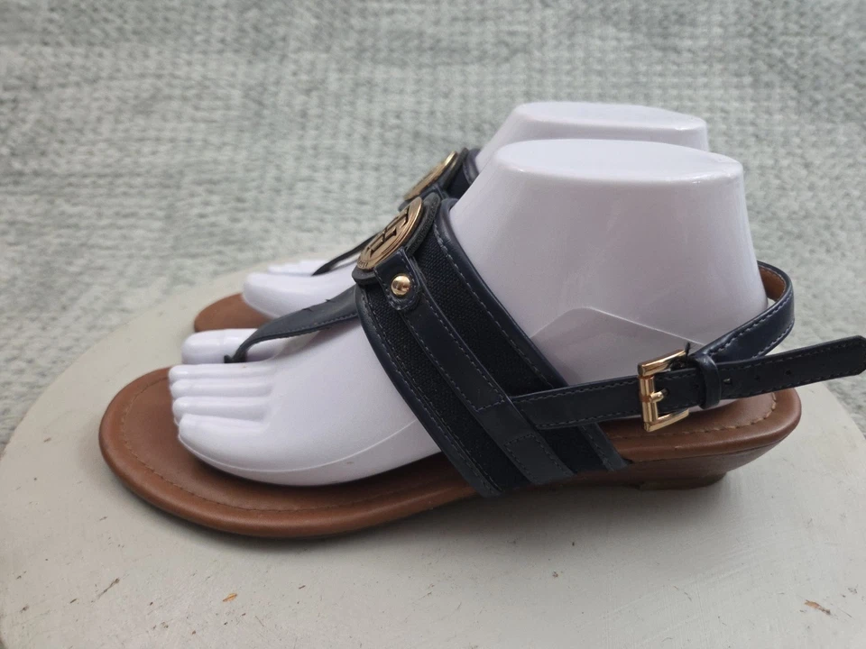 Sandalias chanclas Tommy Hilfiger para mujer 8,5 M cuero azul dorado logotipo con correa trasera Foto 2 de 4