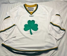 Reebok Hockey Jersey Mens 2XL White Green Goalie Cut Shamrock #30 St Patrick