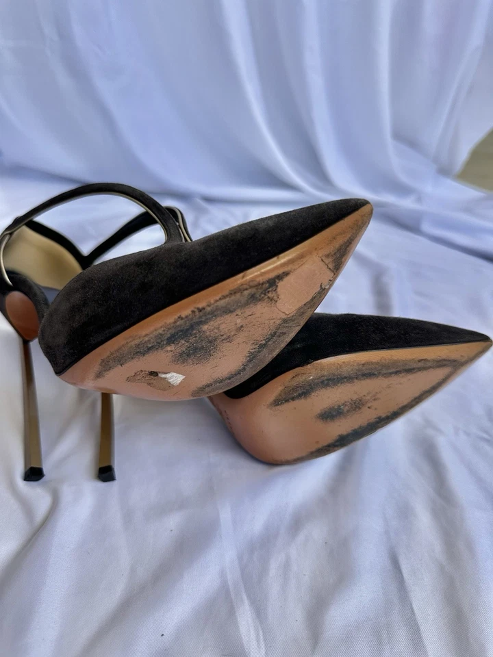 🔥 Tacones de diseñador italiano Casadei - Elegantes y sexy - Originales $699! Foto 4 de 4