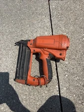 Paslode Impulse IM200F18 Cordless 18 gauge Straight Finish Nailer 901000