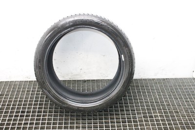 Dreieck Reifen 235/40 R18