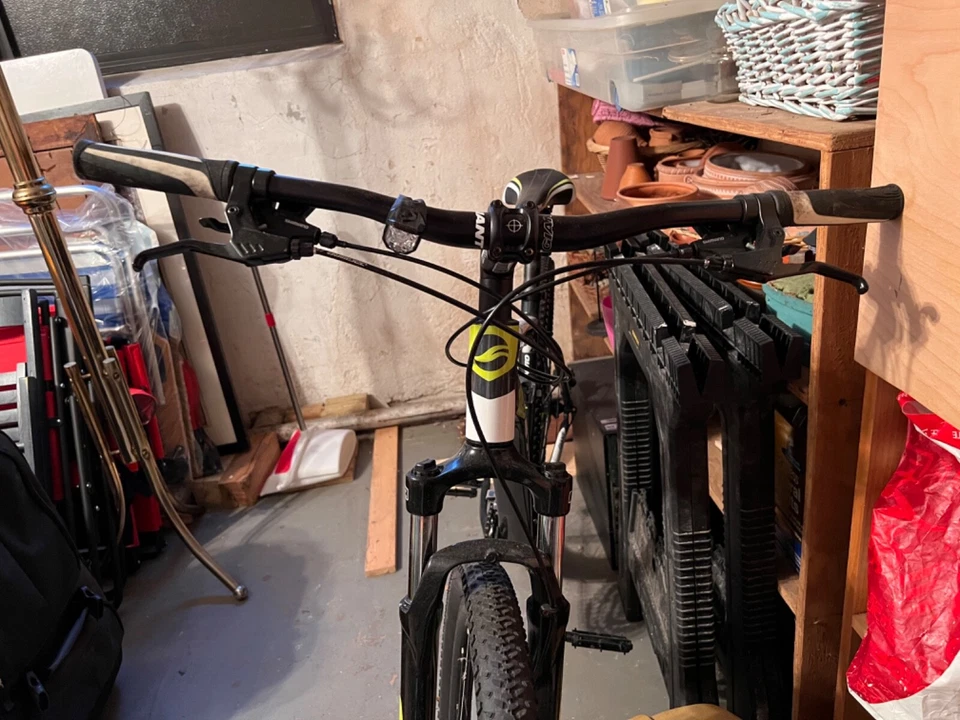 巨型狂欢山地自行车!!! — 第 4/4 张图片