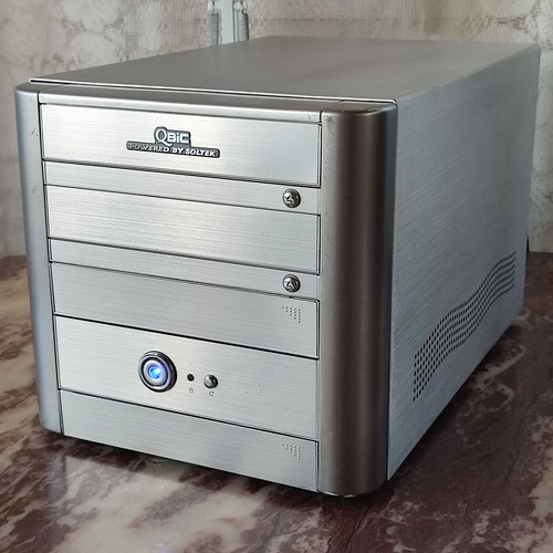 Soltek QBIC Retro Windows XP Mini PC - Picture 3 of 13