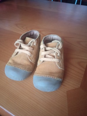 Richter Kinderlauflernschuhe Größe 20,ockerfarben,nur anprobiert,nie getragen