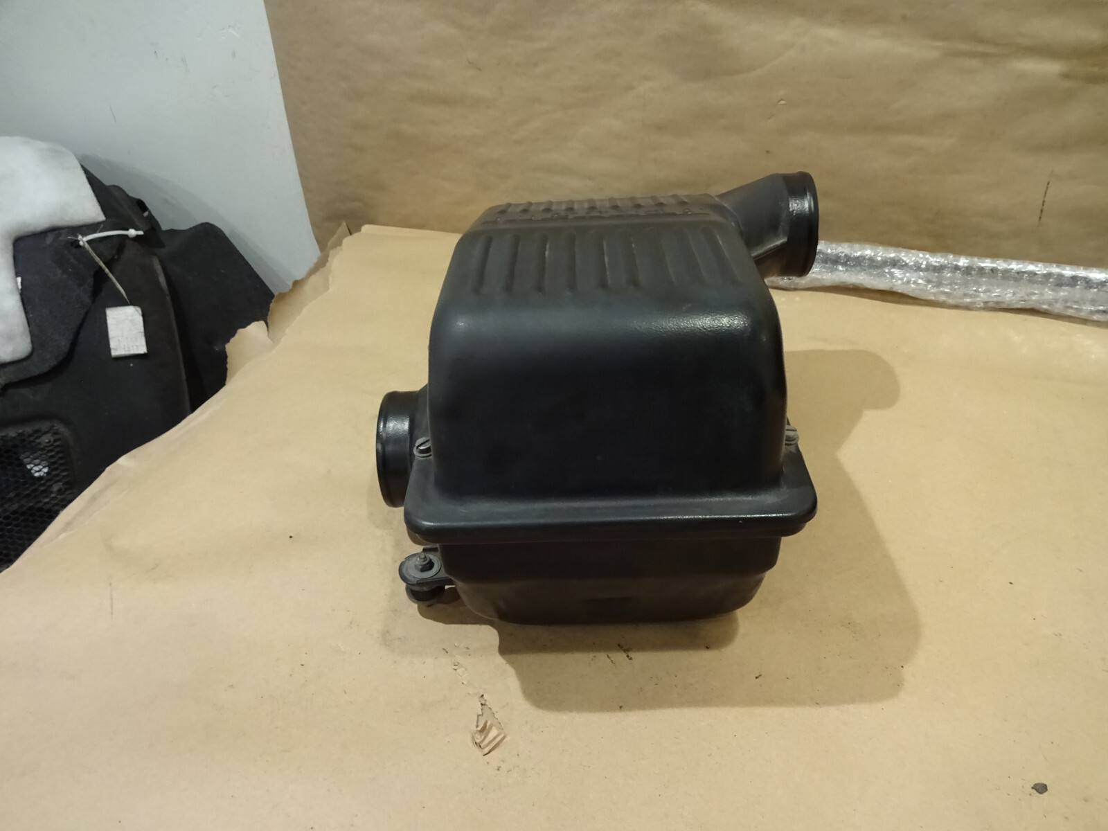 Ferrari 355 -  RH Air Cleaner / Filter Box  - P/N 162416
