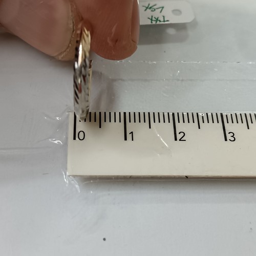 Pendientes de Aro A Sección Plana de Oro Amarillo Y Blanco 18KT 2,7 Gr. (7412) - Imagen 11 de 11