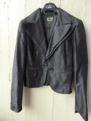 JACKE SEIDENJACKE SCHWARZ TEUER GR 40 MADE IN ITALY