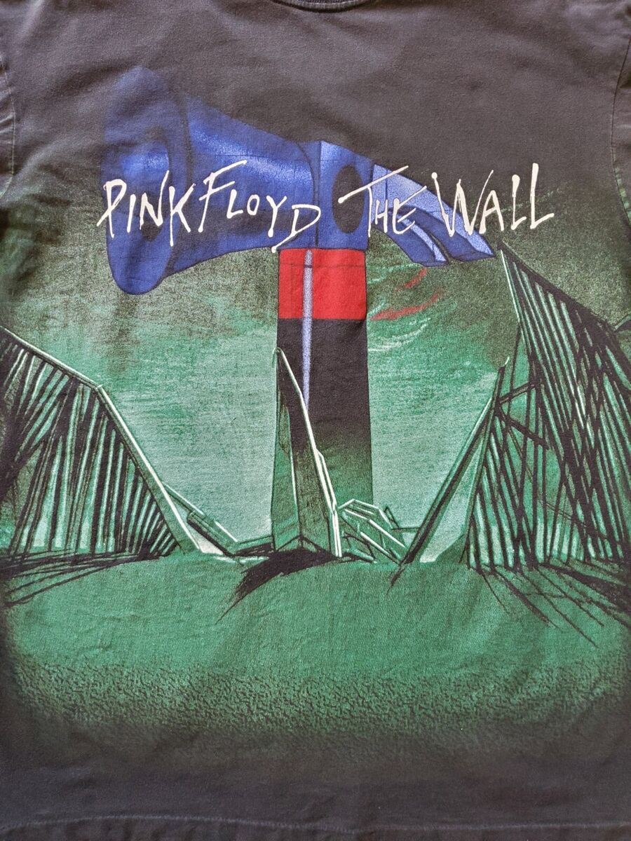 Vintage 90's Pink Floyd The Wall All Over Print T Shirt XL Vintage 90's Pink Floyd The Wall All Over Print T Shirt XL