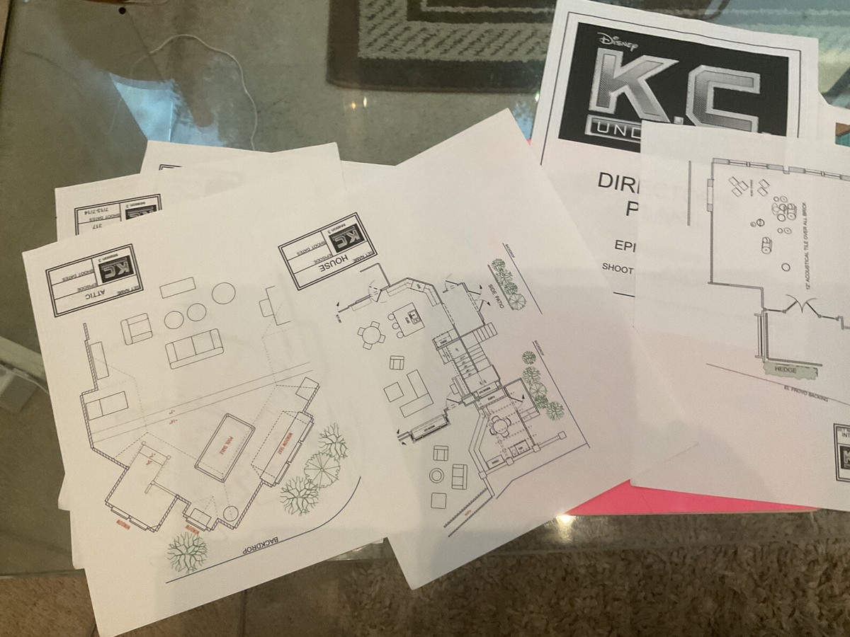 Undercover Script W/ Extras Original 2017 Zendaya Call Sheets
