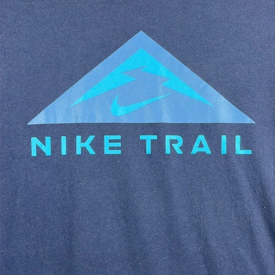 Nike The Nike Tee Dri Fit Nike Trail Running Long Sleeve Mens Size XL Blue - Image 4 of 4