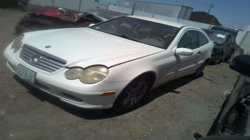 Used Front Left Door Window Regulator Front fits: 2003 Mercedes-benz Mercedes c- - Imagem 3 de 4