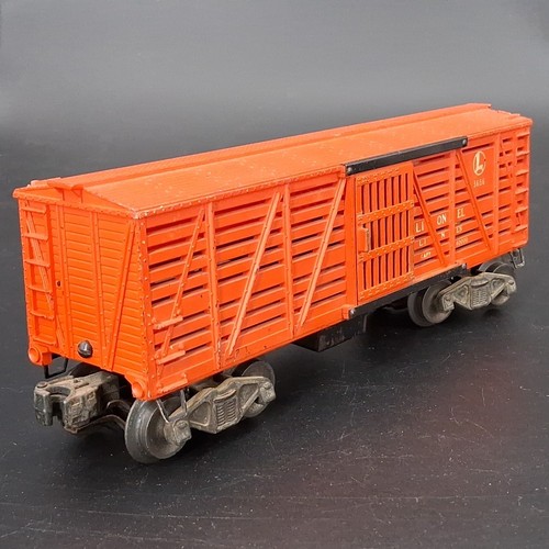 (A) Lionel # 3656 Operating Cattle Car Postwar O Gauge 1949-1955 Orange 