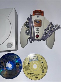 Sega Dreamcast With 4 Games, NO CORDS!, And 2 Controllers, Works Great