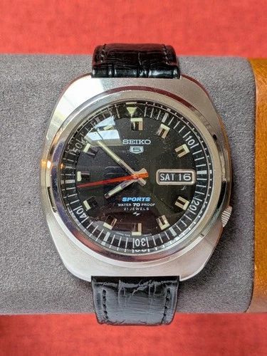 Seiko 5 Sports "UFO" 7019-6000 Automatic Men's Watch Vintage 1969