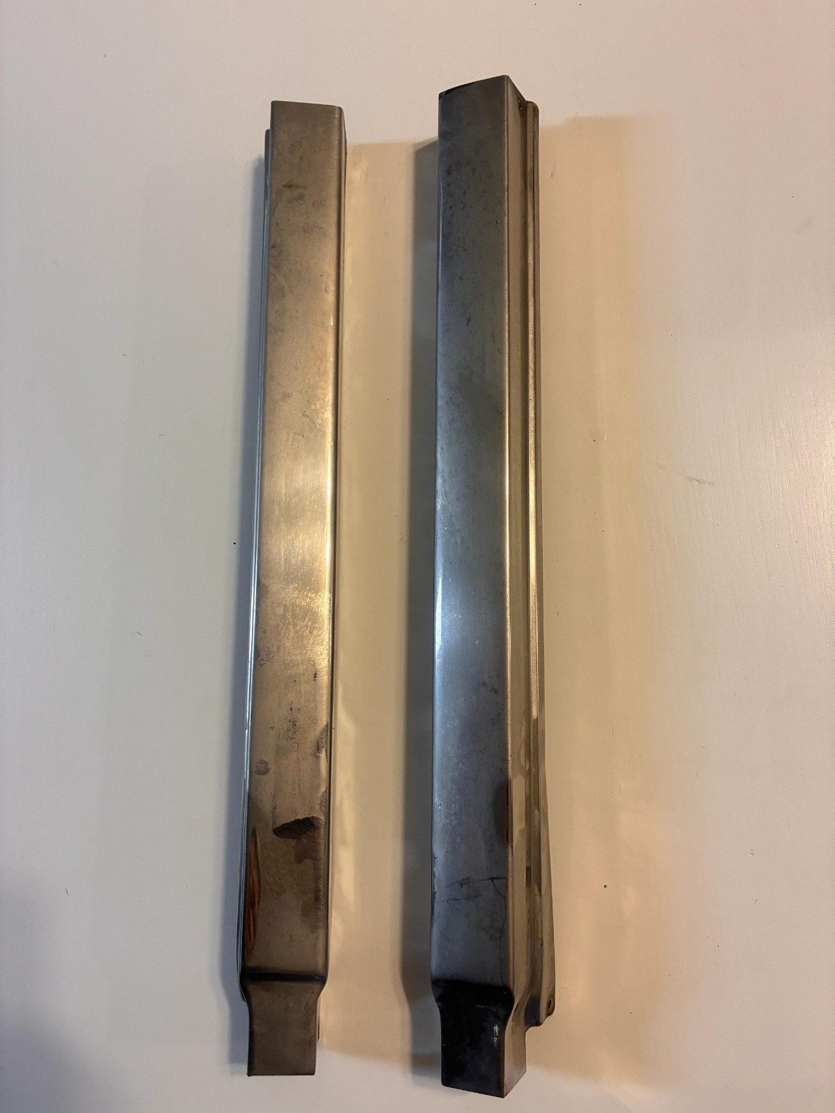 Set 2 Left Right B Pillar Chrome Trim Molding Bentley T2
