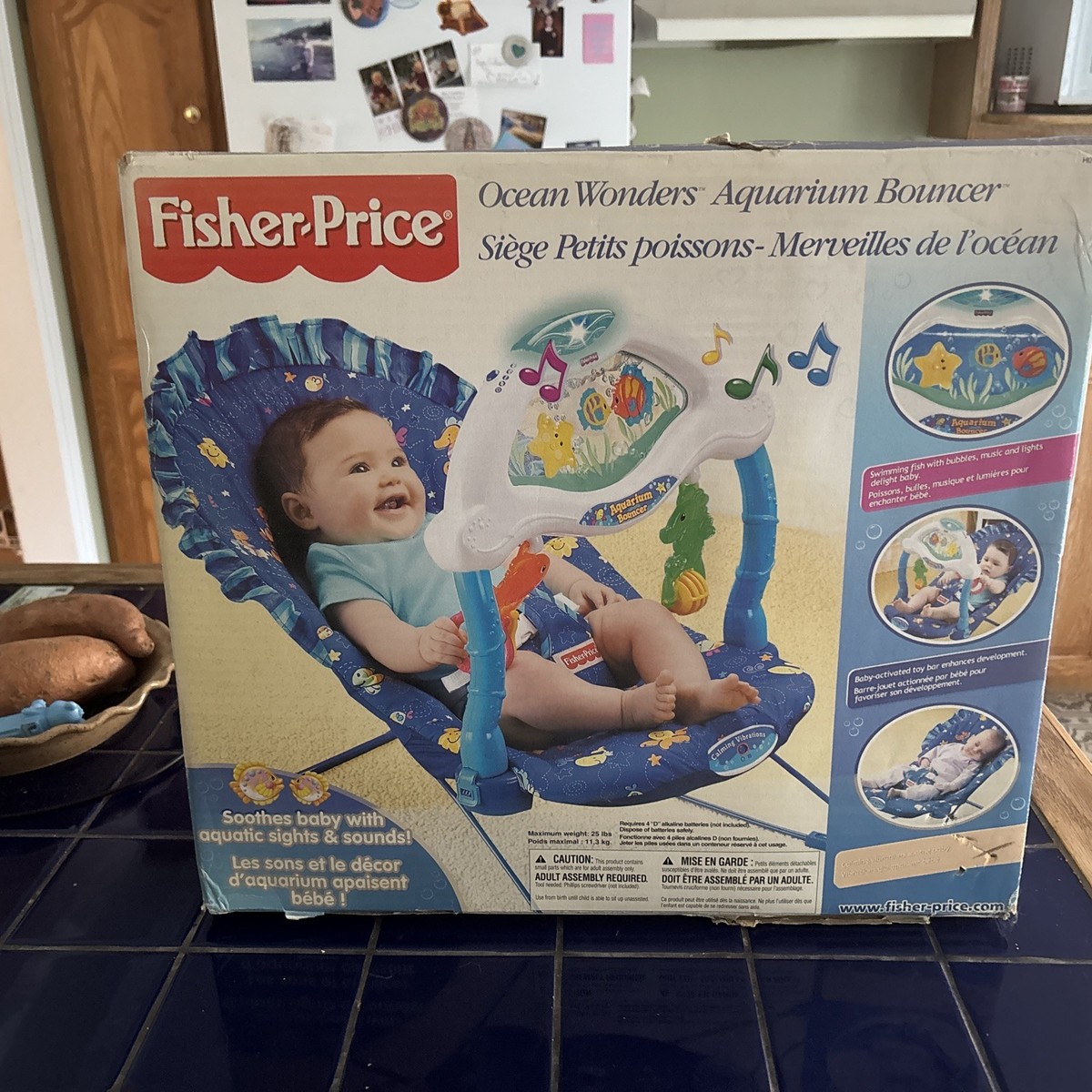 Vintage Fisher Price Ocean Wonders Aquarium Bouncer Seat Never