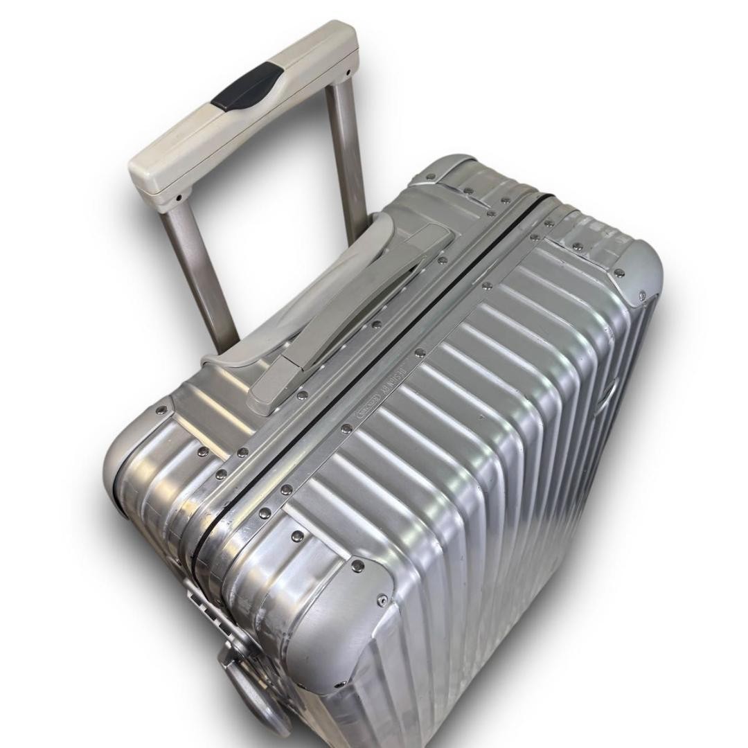 RIMOWA ルフトハンザ トパーズ 63L Rimowa Lufthansa Special Order Topaz 63L 2-Wheel Carry Case