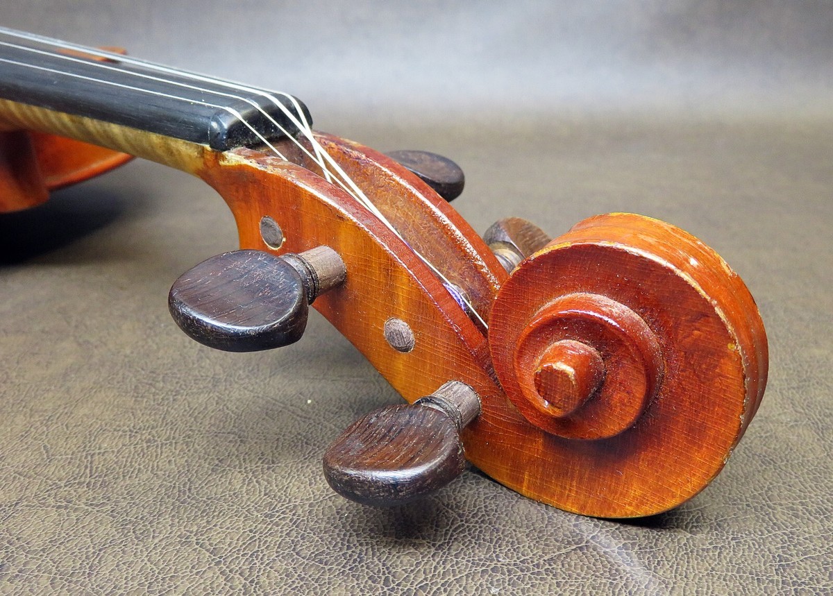 古いフランス製　4/4 バイオリン　Laberte工房製 ミルクール製 バイオリン 4/4 J DIDELOT LUTIER LORRAINE by