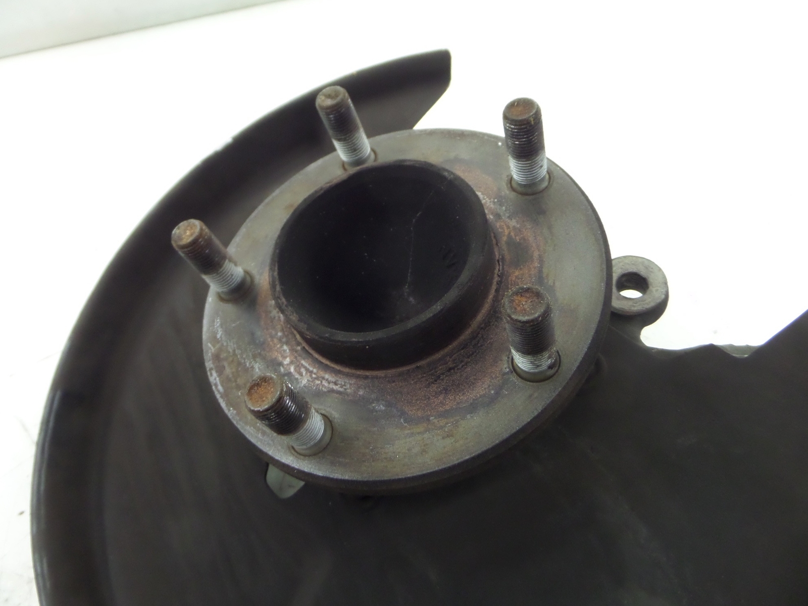 Jaguar XKR Left Front Knuckle Hub Spindle Suspension X100 97-06 
