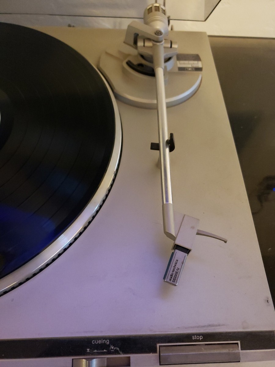 Technics SL-Q200 Direct Drive Turntable Semi Automatic - Working