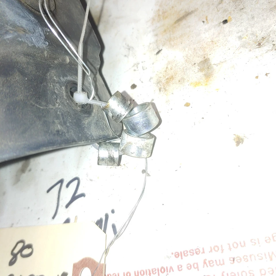 Guardabarros trasero Suzuki GS550E 1980 Foto 3 de 4